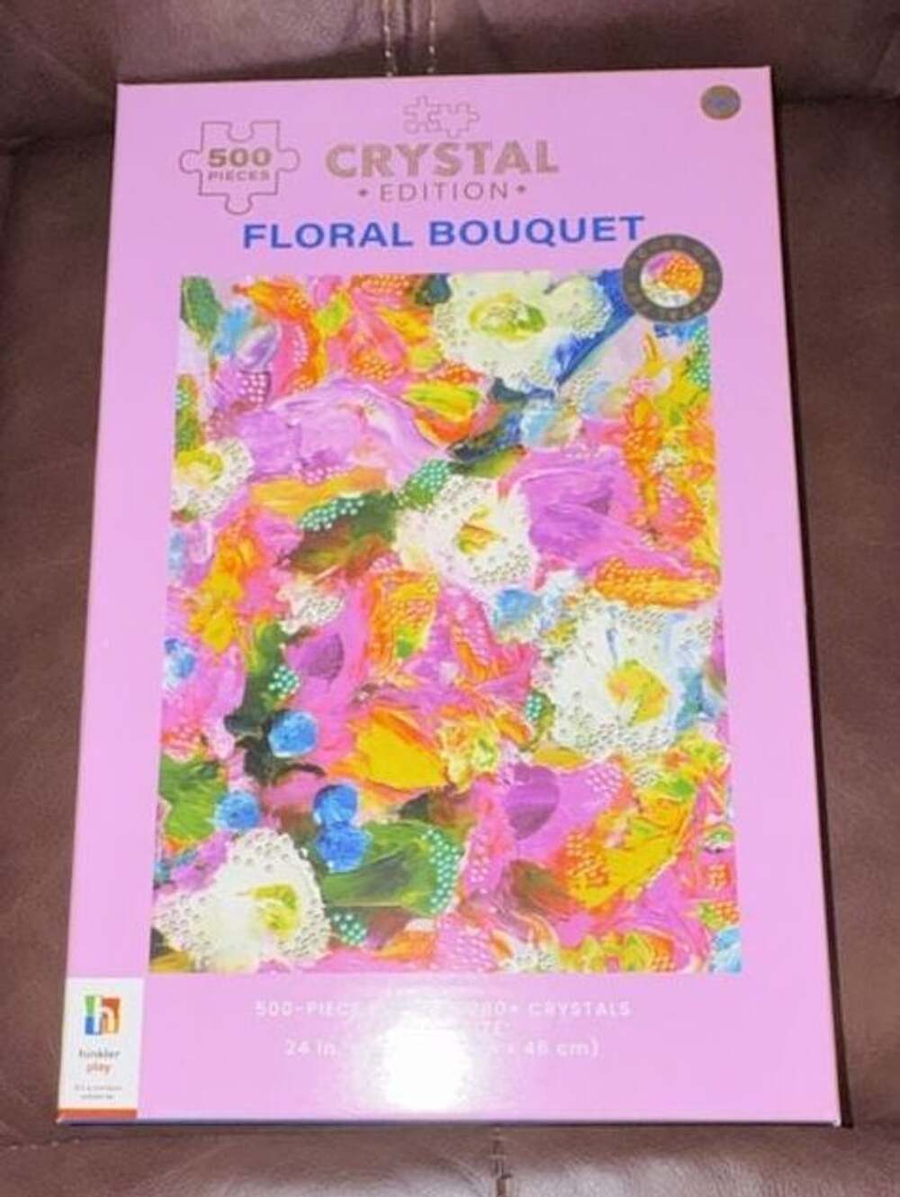 Hinkler Crystal Edition Floral Bouquet 500-Piece Jigsaw Puzzle with Over 280 Cry